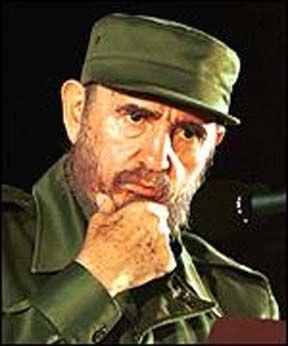 Fidel dice le divierten rumores sobre su muerte