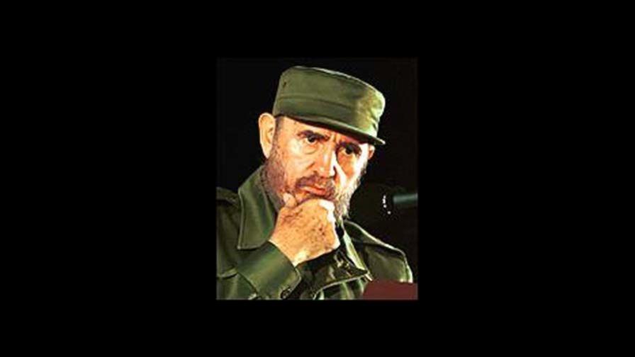 Fidel dice le divierten rumores sobre su muerte