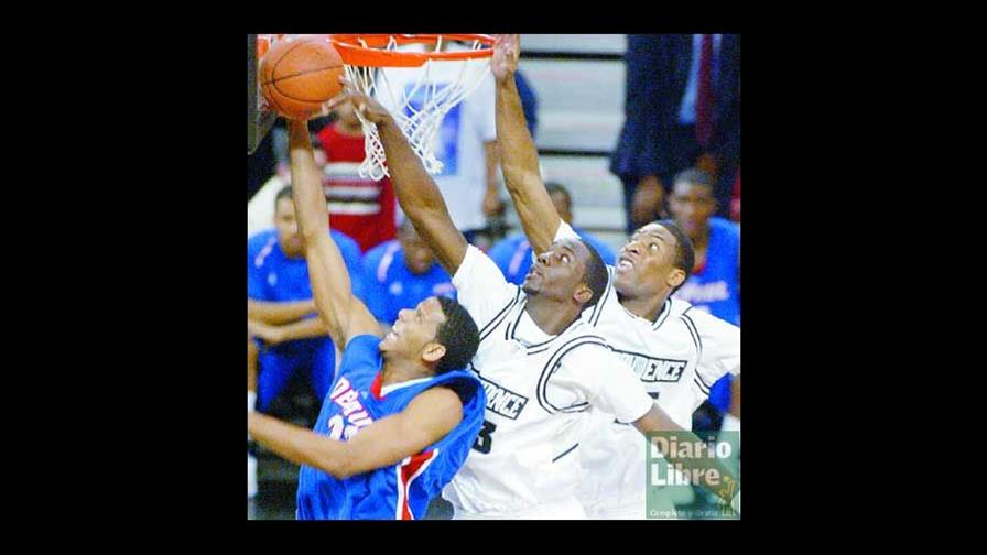 Jack Michael impone su clase en Italia