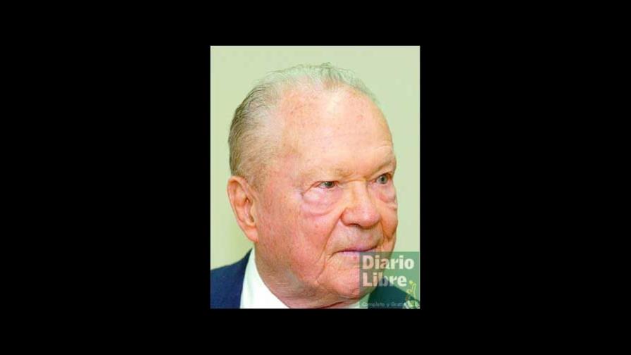 Reid recibe velatorio sencillo según sus deseos