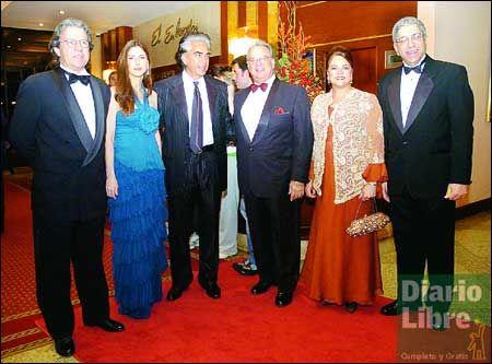 Occidental El Embajador celebra en grande medio siglo de historia