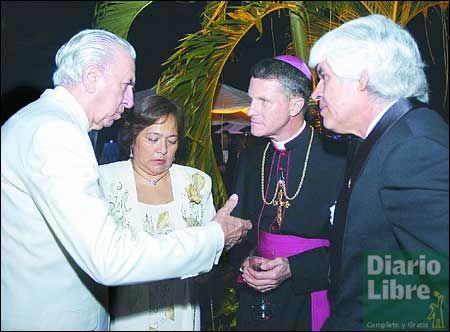 Occidental El Embajador celebra en grande medio siglo de historia