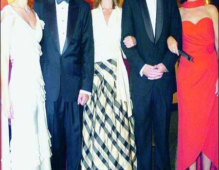 Occidental El Embajador celebra en grande medio siglo de historia