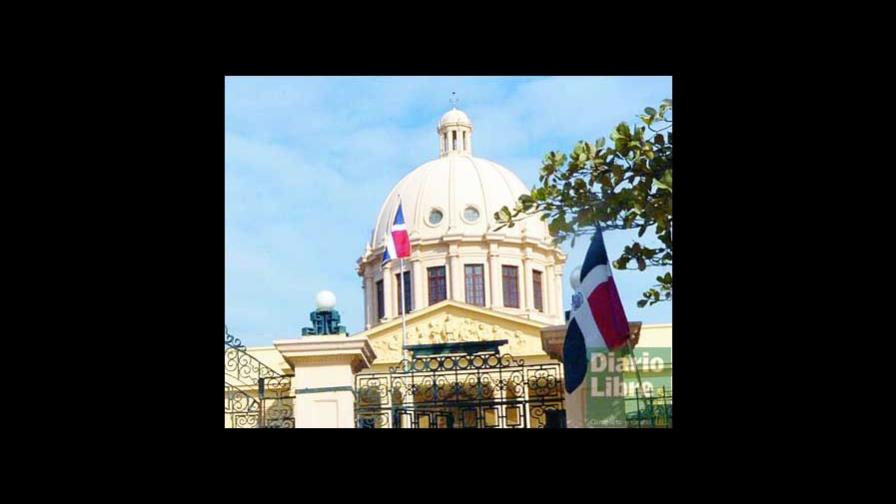 PE observa Código Penal; CMD deja las protestas