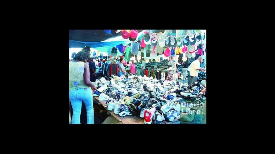 Venta de ropa usada es un negocio floreciente