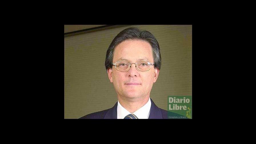 Reconocerán con premio a Manuel A. Grullón