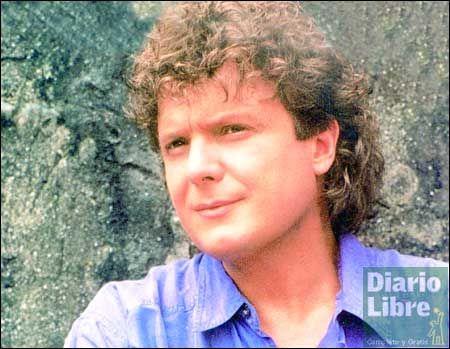 Braulio en un intenso recorrido por sus románticas canciones