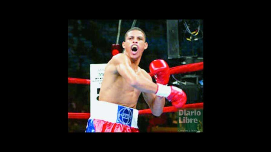 Elio Rojas noqueó en el tercero a Guzmán