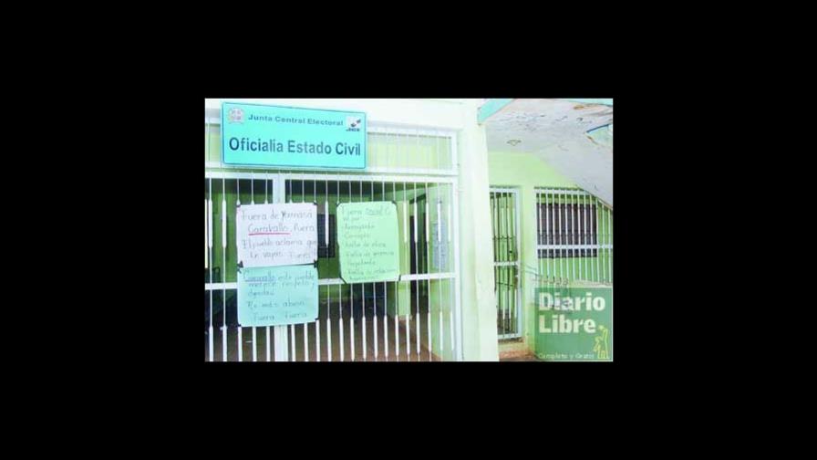 Escándalo se lleva a oficial civil del municipio Yamasá