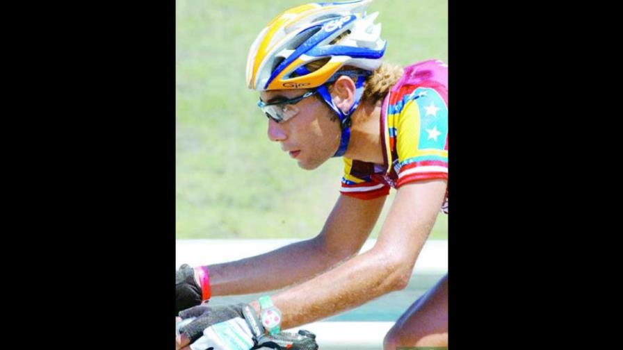 R. Ochoa ganó la 3ra etapa de la Vuelta Independencia