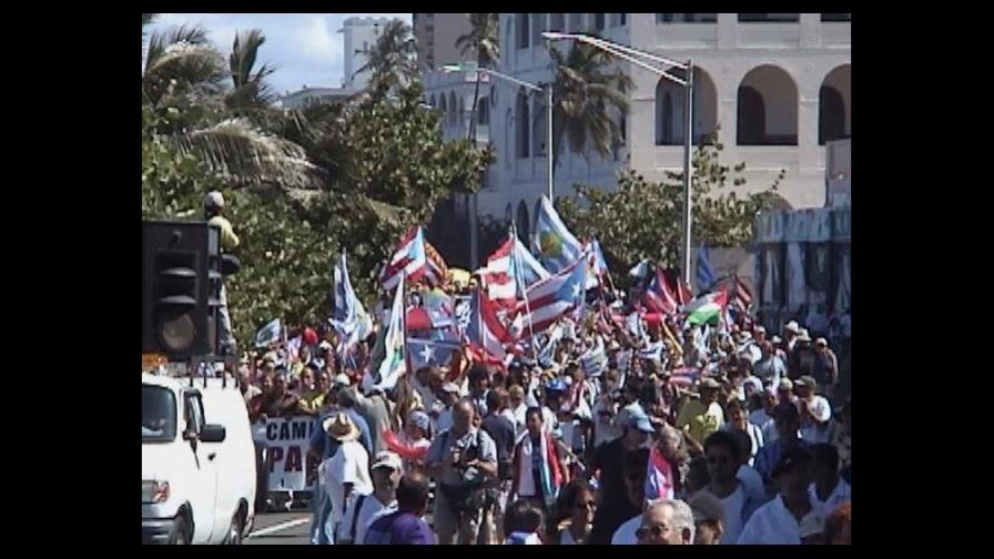 Miles de personas se congregan para asistir a marcha