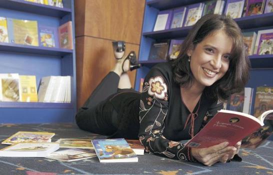 Ruth Herrera, Directora de Ediciones Generales del Grupo Santillana R.D.