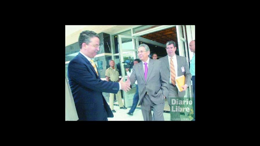 Funcionario se desliga de trama contra Martínez Pozo