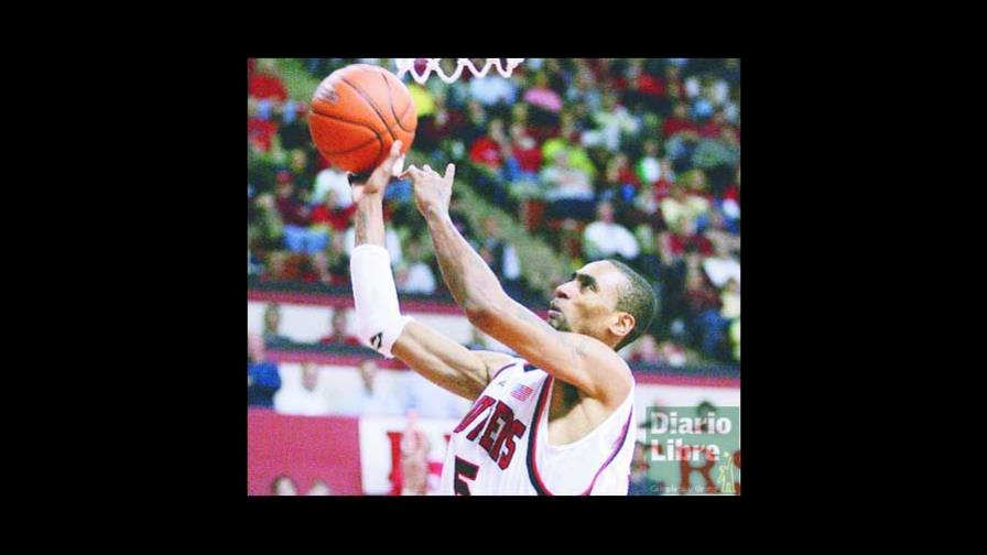 García tendrá en Quincy Douby otro rival por minutos en Sacramento