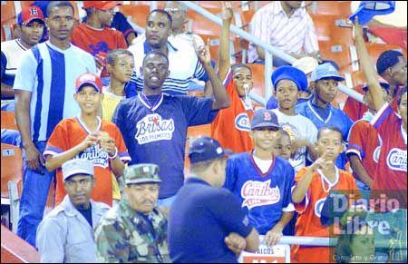 El millonario negocio de la pelota invernal