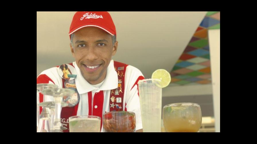 Henry Rodríguez, bar team leader TGI Fridays´s