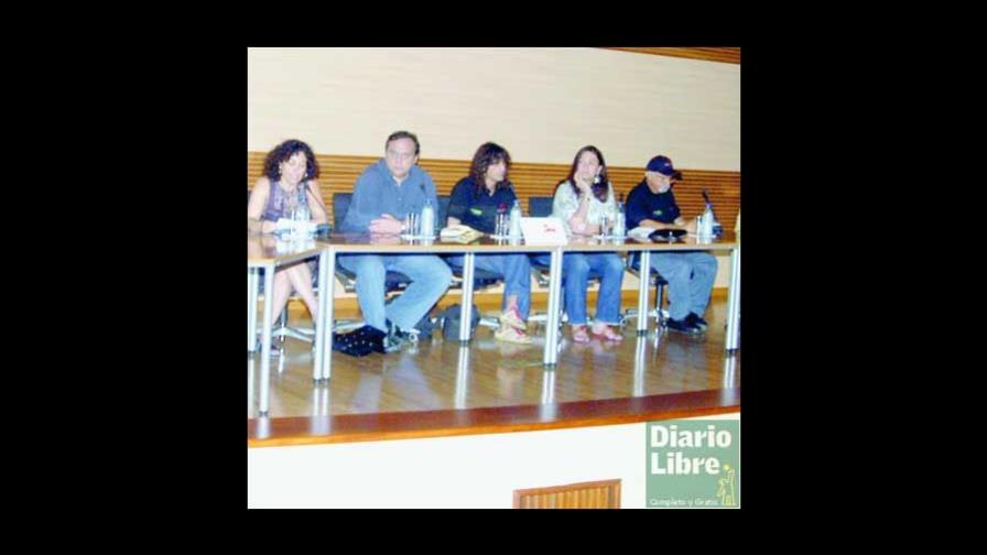 Los poetas también bailan merengue