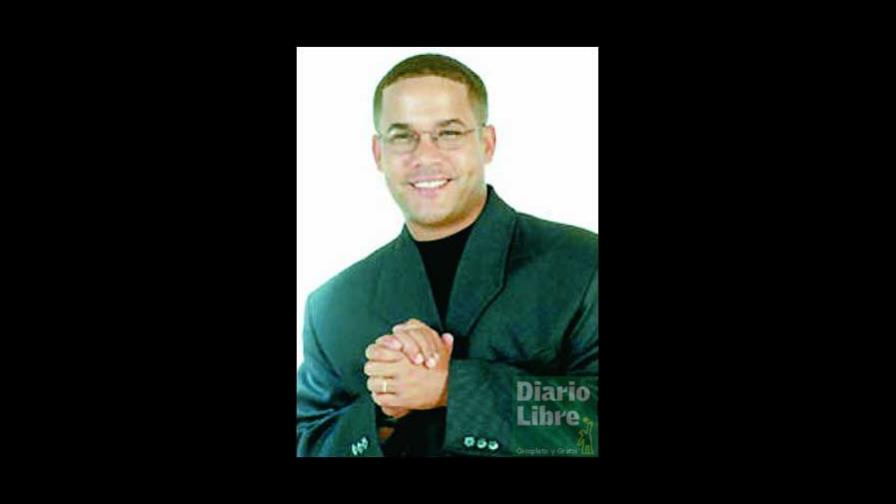 La fiesta desbordada de Héctor Acosta