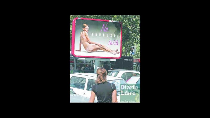 Enfermas de anorexia dan la espalda a campaña Enfermas de anorexia dan la espalda a campaña