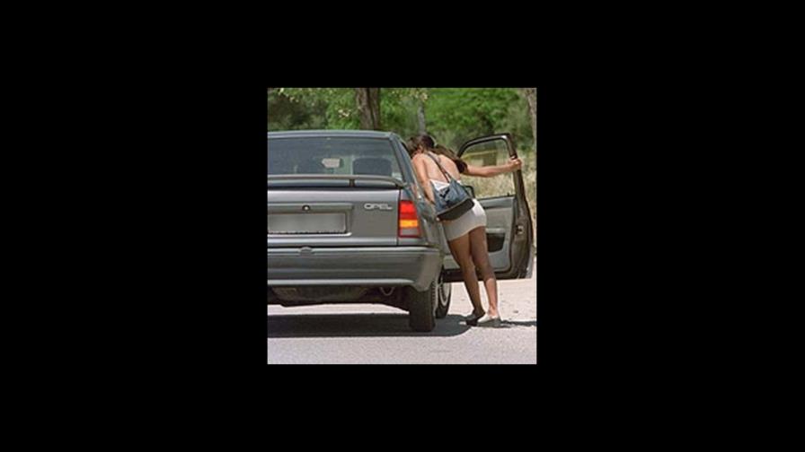 Prostituta dominicana y otras de varios países arrestadas en Alabama se acostaban con 80 hombres al día Prostituta dominicana y otras de varios países arrestadas en Alabama se acostaban con 80 hombres al día