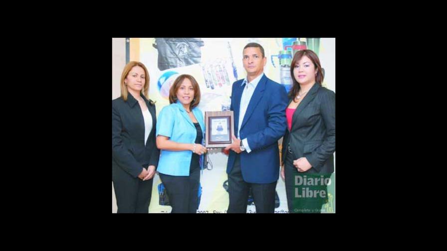 Grabo Estilo recibe reconocimiento
