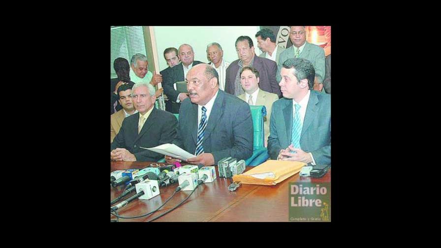 PRD defiende legalidad de gestión MVM