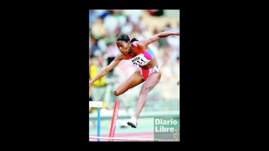 La cubana Daimí Pernía se retira del atletismo