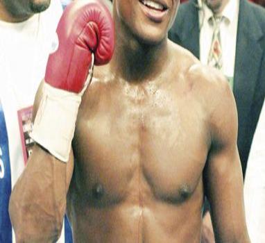 Invictos, Mayweather vs. Hatton