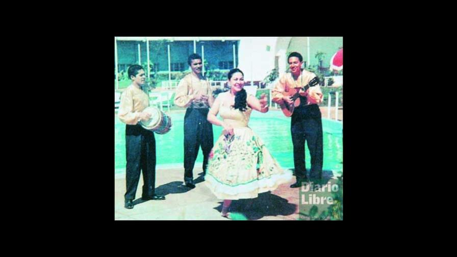 La verdad ante todo: trajes y concursos