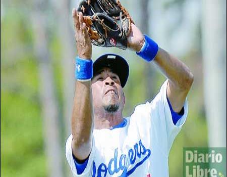 Pérez, Abréu, Valdez, E. Aybar, A. Núñez y R. Belliard dan H4 Pérez, Abréu, Valdez, E. Aybar, A. Núñez y R. Belliard dan H4