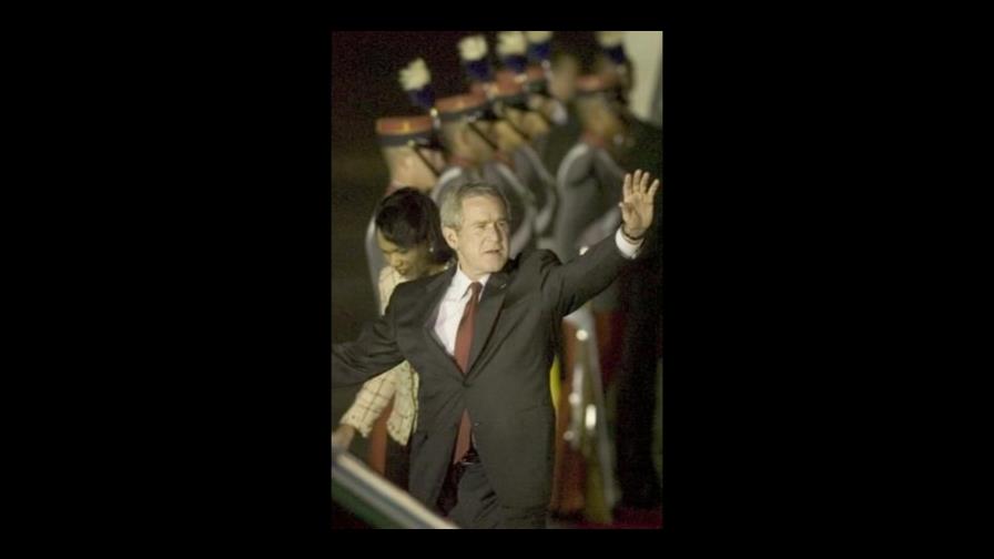 Cómo resucitó la leyenda urbana sobre el bajo cociente intelectual de Bush