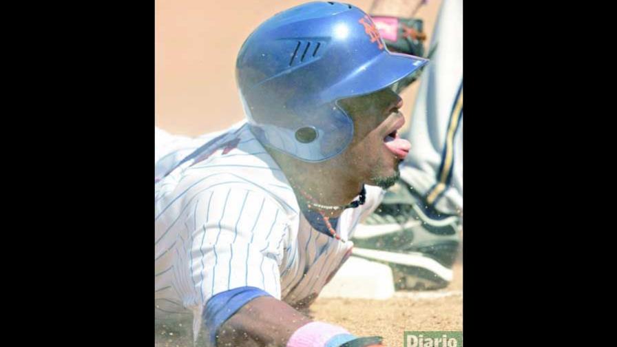 José Reyes dispara triple 47 de por vida y sube promedio .340