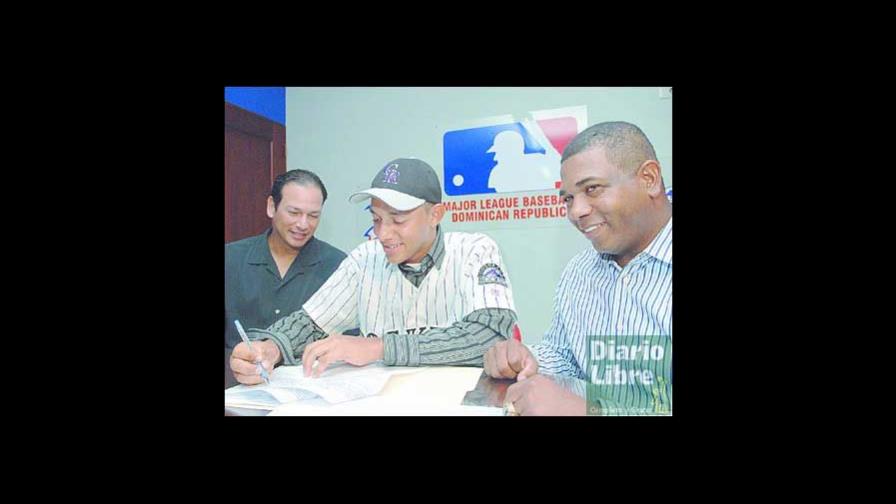 Rockies dan bono de US$550 mil a prospecto Cristian Adames