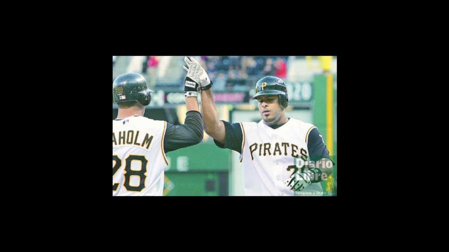 La jornada. - Ronny Paulino la sacó y Jesús Colomé salvó