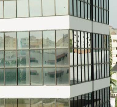 La arquitectura dominicana en vía contraria a las demandas climáticas