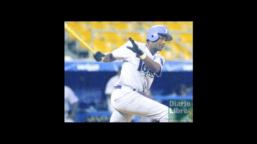 Los Toros anotan 25 carreras en racha de 16 reveses en línea