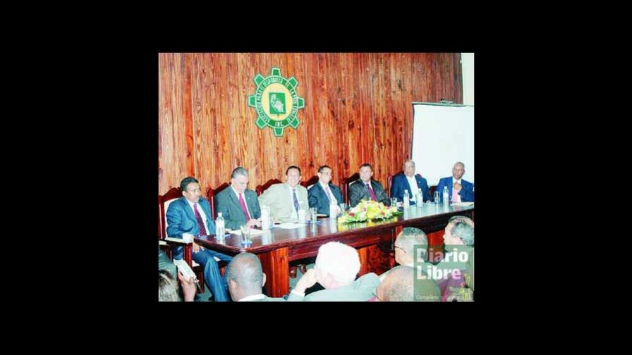 Moca será beneficiada con obras culturales