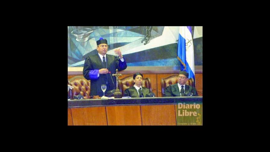 SCJ crea nuevo tribunal y suspende a 2 magistrados SCJ crea nuevo tribunal y suspende a 2 magistrados