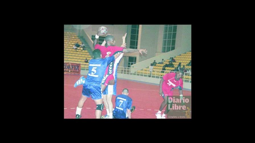 De León a 1ra división de balonmano español