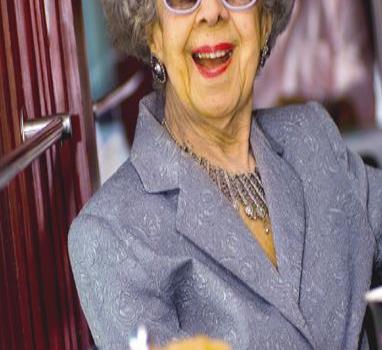 Giovanna Bonnelly y Nicole Sánchez