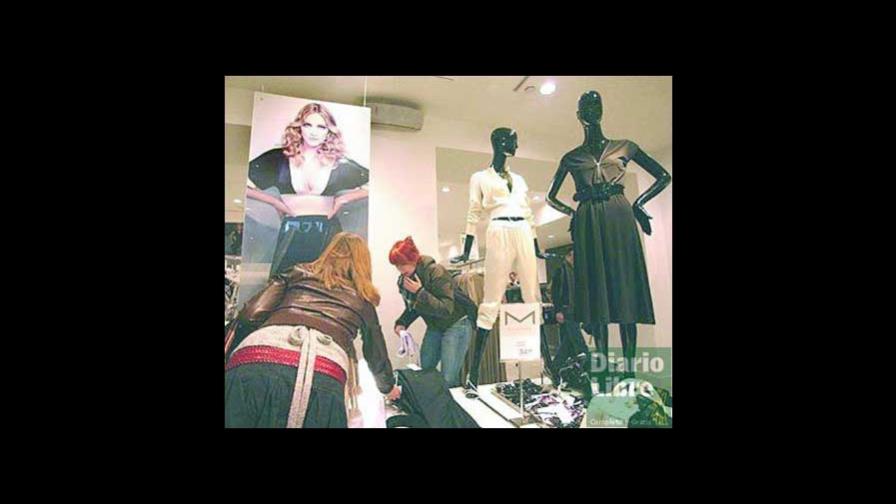 Cantante Madonna lanza línea de ropa