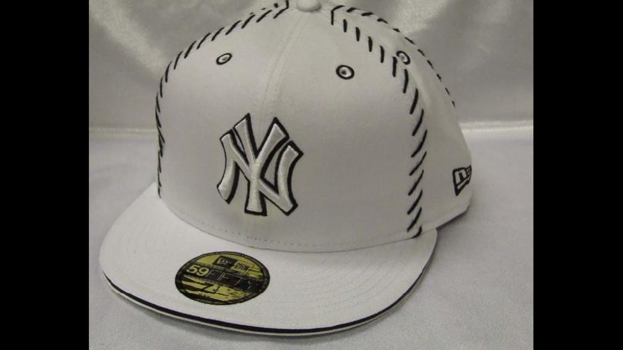 Inundan mercado neoyorquino de gorras con símbolos de reconocidas pandillas Inundan mercado neoyorquino de gorras con símbolos de reconocidas pandillas