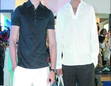 Padres conocen nuevas tendencias al estilo de la firma Kenneth Cole