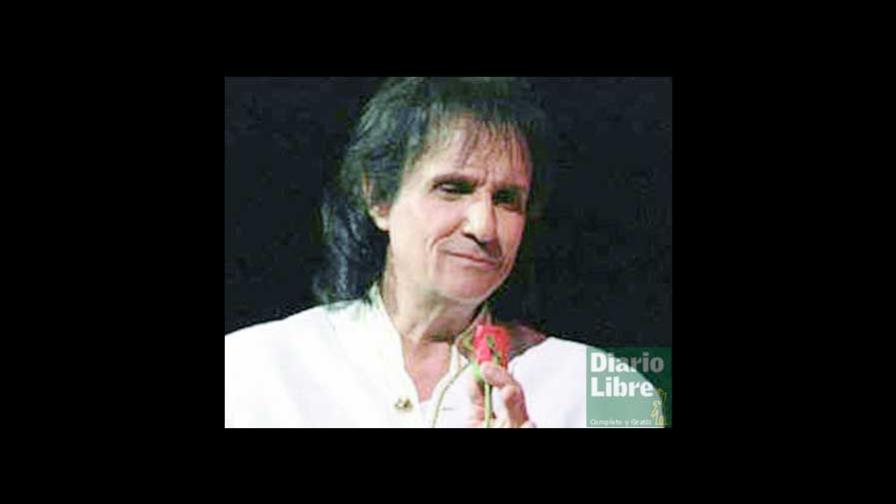 Roberto Carlos rechaza censura a biografía