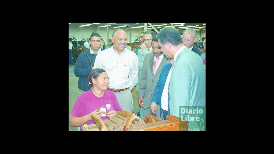 General Cigar resalta sus aportes al país