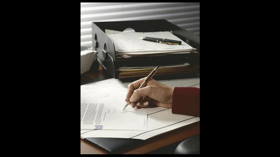 Antes de firmar un contrato… Antes de firmar un contrato…