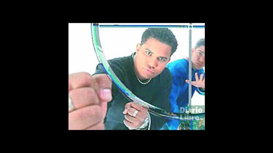 Ex esposa de Dotel interpone querella Ex esposa de Dotel interpone querella