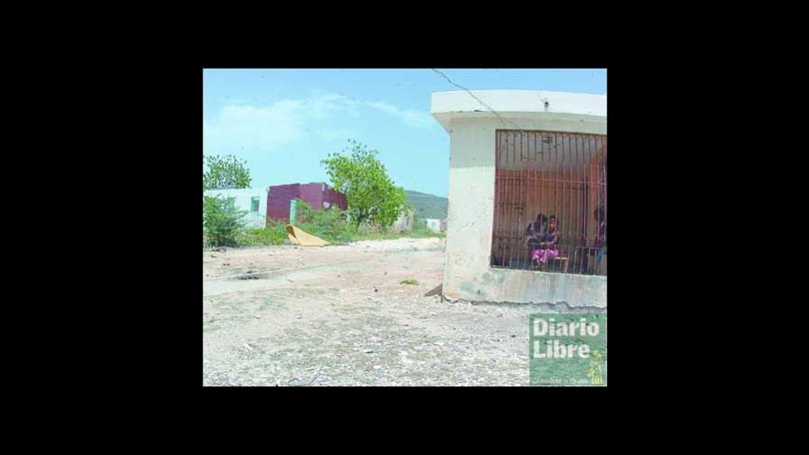 Prometen desalojar el barrio Las 40 de Jimaní