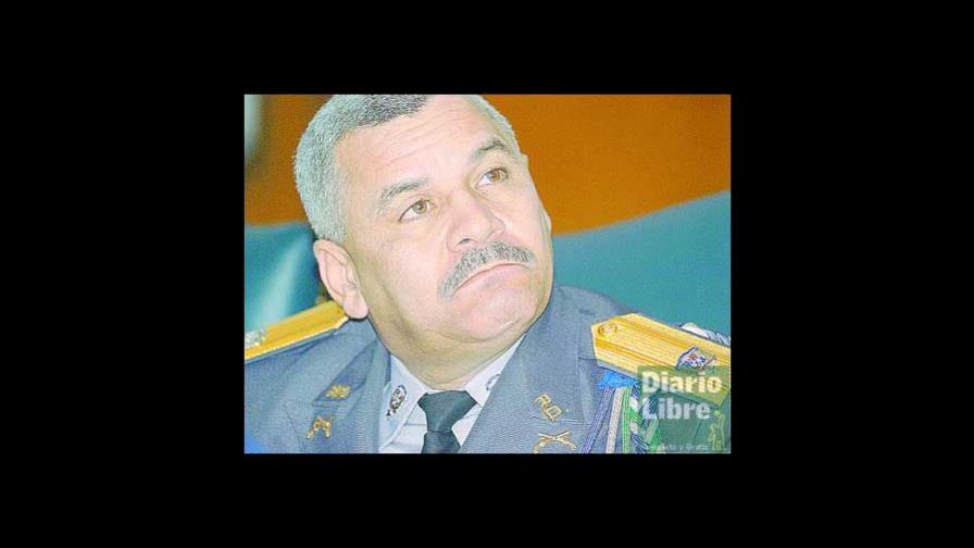 El Presidente juramenta al nuevo director de Prisiones El Presidente juramenta al nuevo director de Prisiones