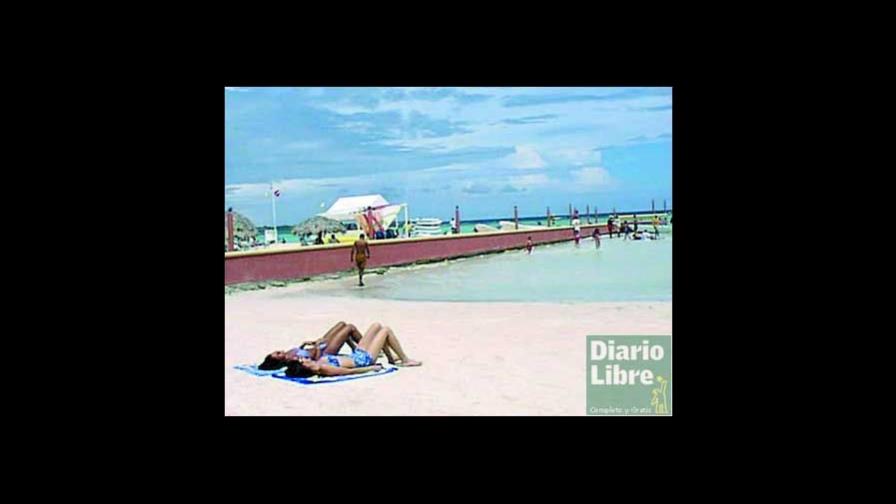 Más prostitución en playas de Boca Chica